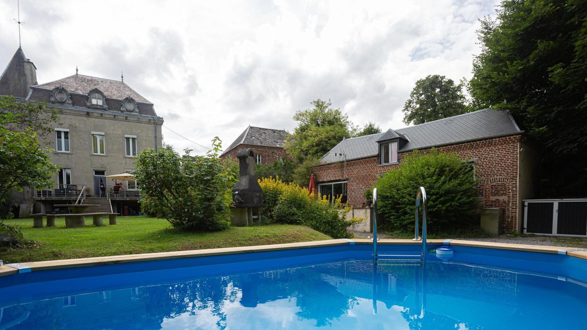Le Petit Chateau Saint-Michel  Buitenkant foto