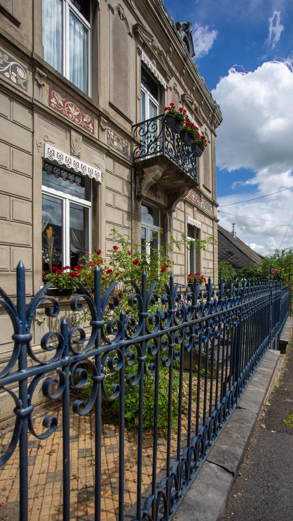 Le Petit Chateau Saint-Michel  Buitenkant foto